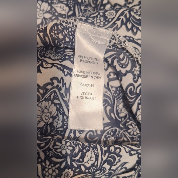 XL Ricki's Blue And White Shirt - Picture 5 of 5